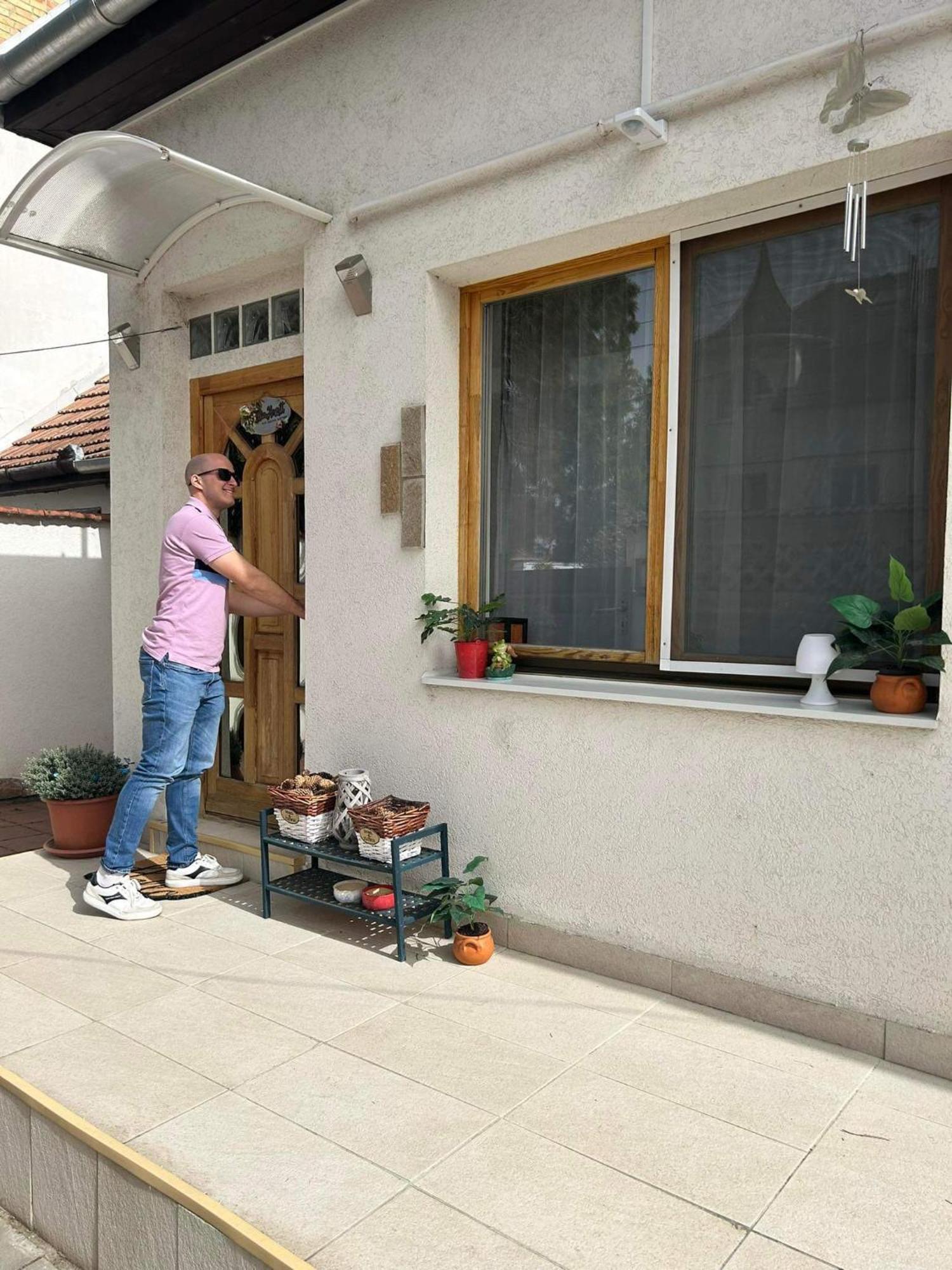 Tavaszpart Vendeghaz Apartament *